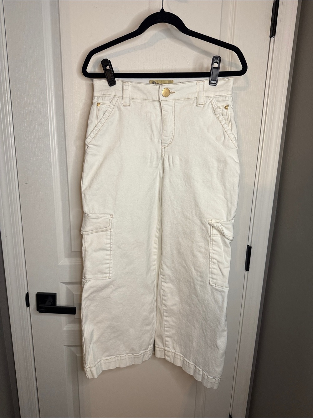 Democracy Cream Wide-Leg Cargo Jeans